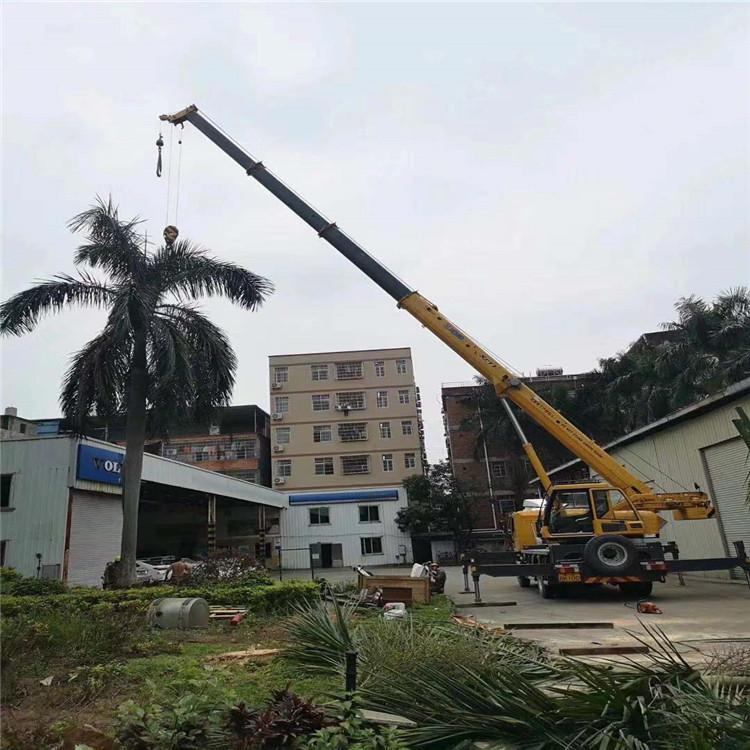 饶平12吨吊车出租一天的收费标准是什么