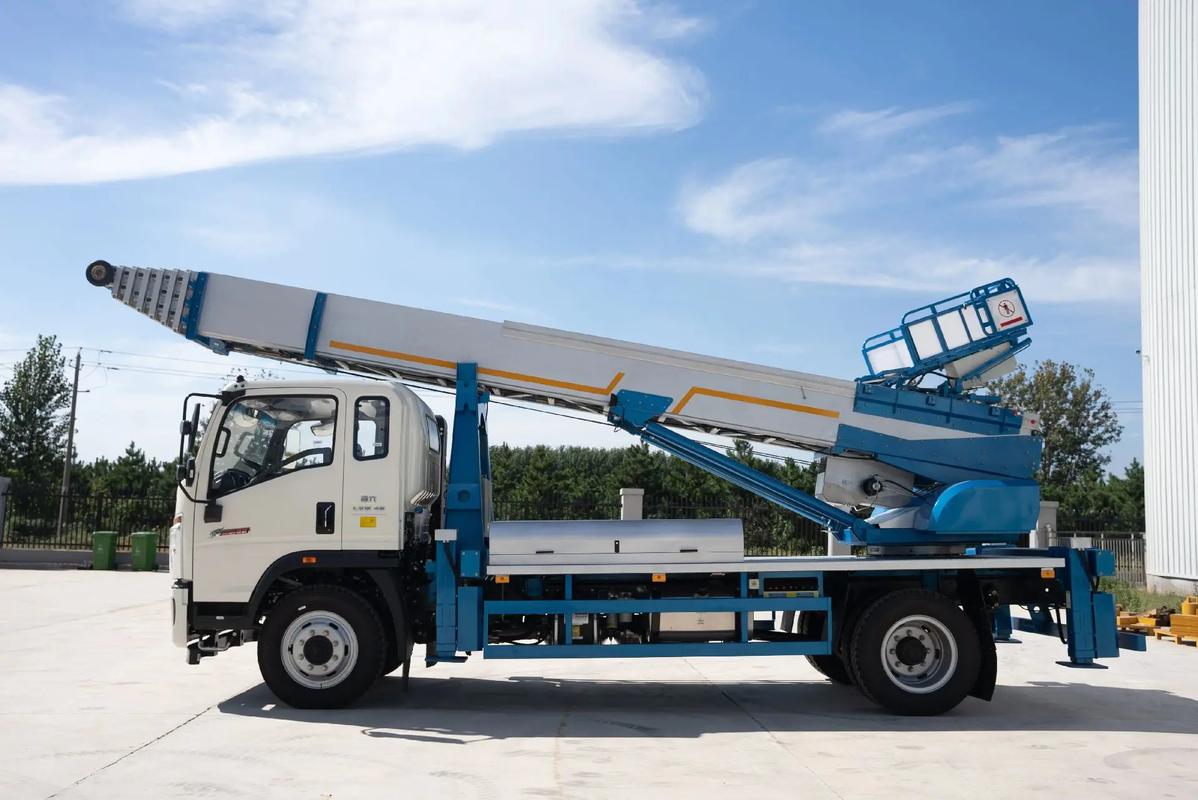 饶平云梯上料车租赁费用